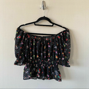 Banana Republic-Crop Floral Off Shoulder Top